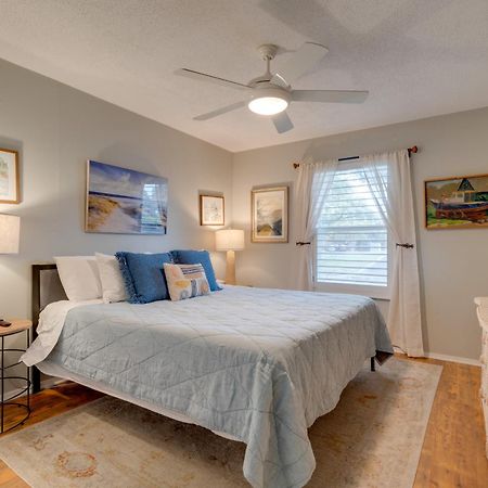 Waterfront Lake Travis Home With Pool Access! Point Venture Екстериор снимка