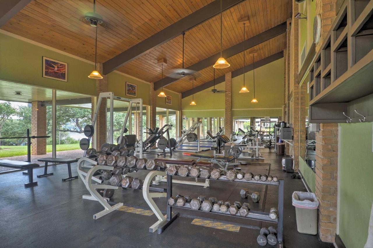 Waterfront Lake Travis Home With Pool Access! Point Venture Екстериор снимка