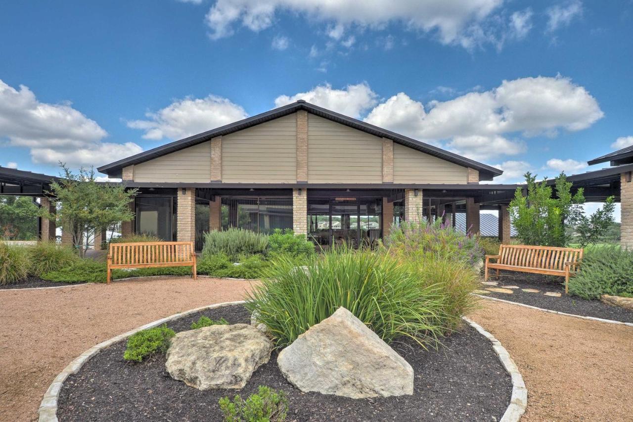 Waterfront Lake Travis Home With Pool Access! Point Venture Екстериор снимка